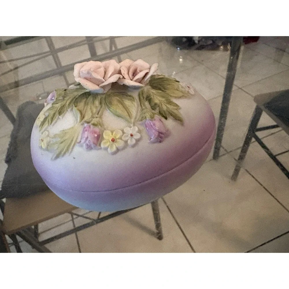 Vtg Lefton Porcelain Egg Trinket Jewelry Box Pink Applied Roses Japan 472